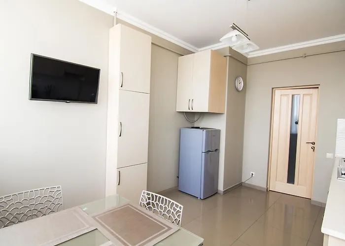 Apartment на ул. помирецкая 9 *