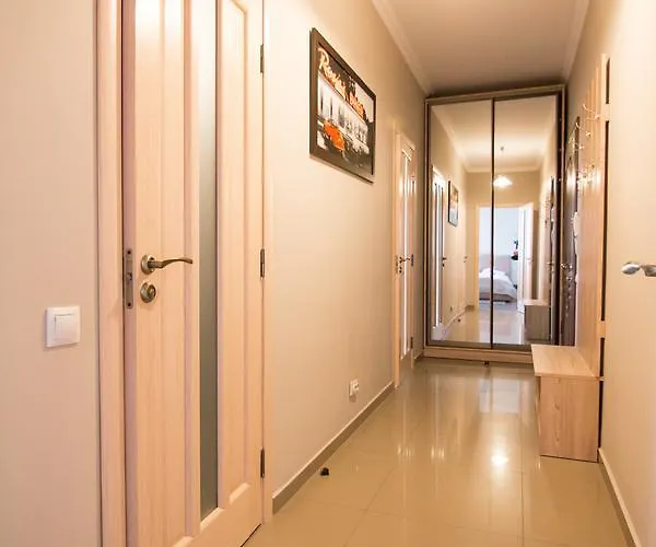 Apartment на ул. помирецкая 9 *