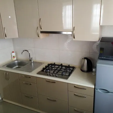 на ул. помирецкая 9 Apartment *